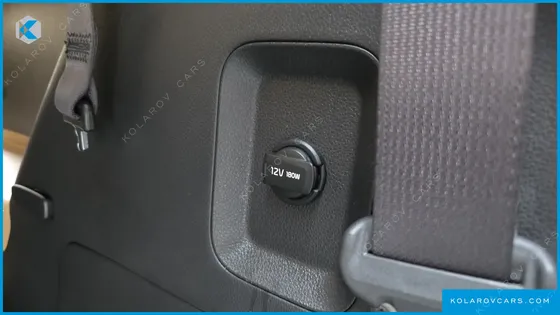 KIA CARNIVAL DIESEL 9-SEATER NOBLESSE