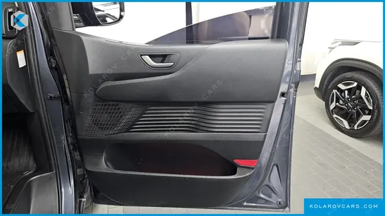 HYUNDAI STARIA HEV 1.6 CARGO 3-SEATER
