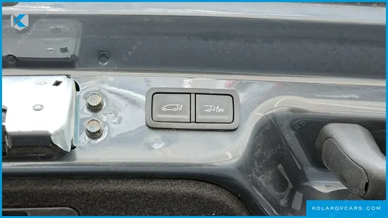 HYUNDAI STARIA HEV 1.6 CARGO 3-SEATER