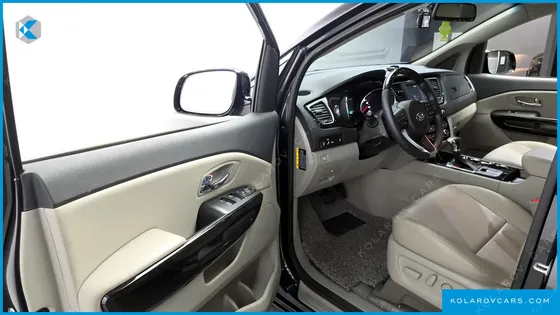 KIA CARNIVAL 11-SEATER PRESTIGE