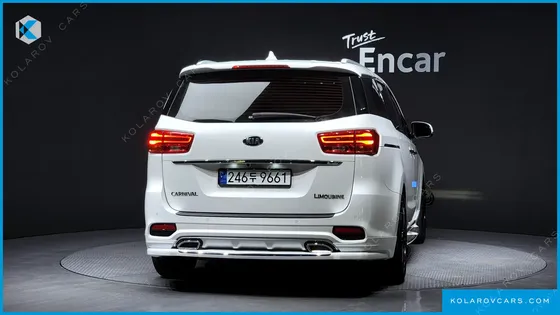 KIA CARNIVAL GASOLINE 7-SEATER LIMOUSINE