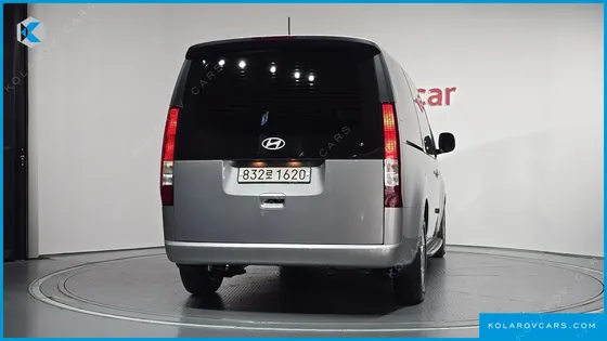 HYUNDAI STARIA L3.5 CARGO 3-SEATER