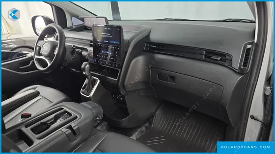 HYUNDAI STARIA L3.5 CARGO 3-SEATER