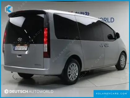 HYUNDAI STARIA L3.5 CARGO 5-SEATER