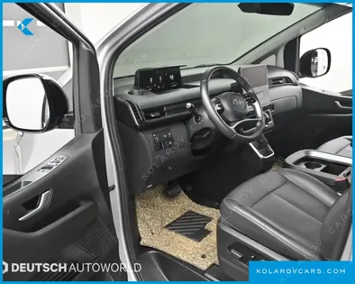 HYUNDAI STARIA L3.5 CARGO 5-SEATER