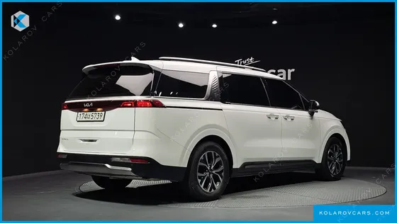 KIA CARNIVAL DIESEL 9-SEATER NOBLESSE