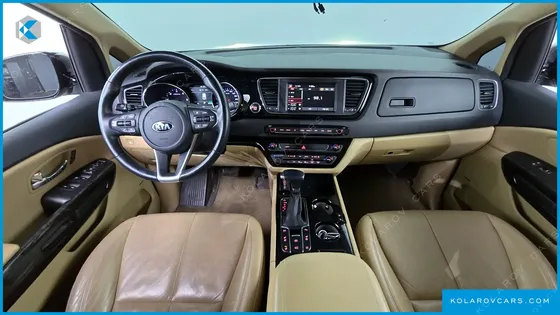 KIA CARNIVAL 7-SEATER HI-LIMOUSINE