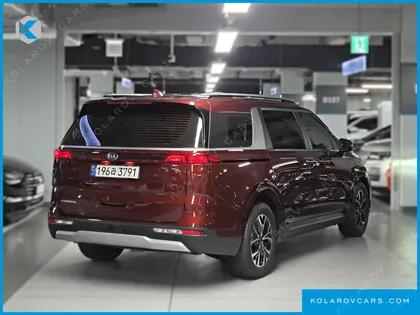KIA CARNIVAL GASOLINE 9-SEATER PRESTIGE