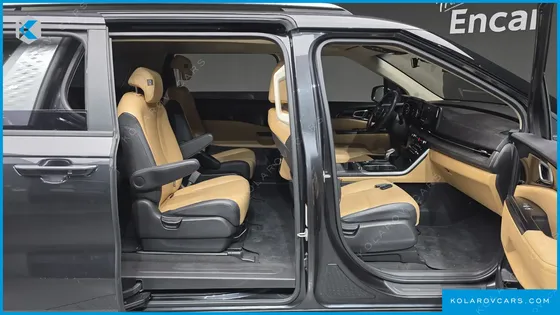 KIA CARNIVAL GASOLINE 9-SEATER PRESTIGE