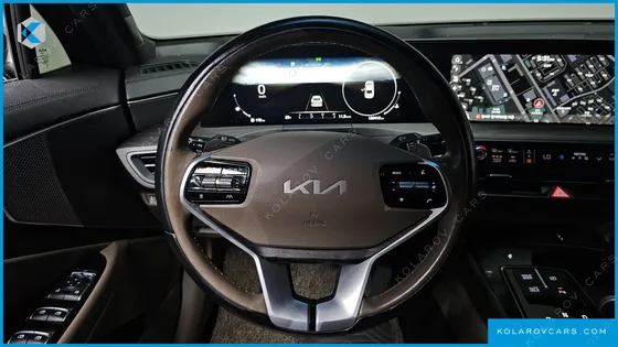 KIA K8 2.5 GASOLINE 2WD