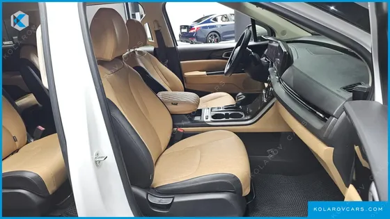 KIA CARNIVAL DIESEL 9-SEATER PRESTIGE