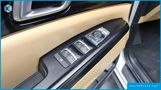 KIA CARNIVAL DIESEL 9-SEATER PRESTIGE