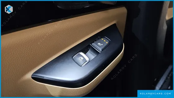 KIA CARNIVAL DIESEL 9-SEATER PRESTIGE