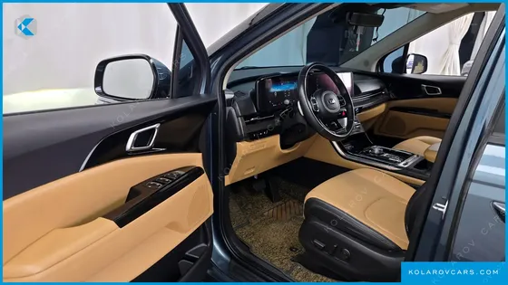 KIA CARNIVAL DIESEL 9-SEATER NOBLESSE