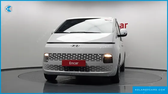 HYUNDAI STARIA CARGO 5-SEATER