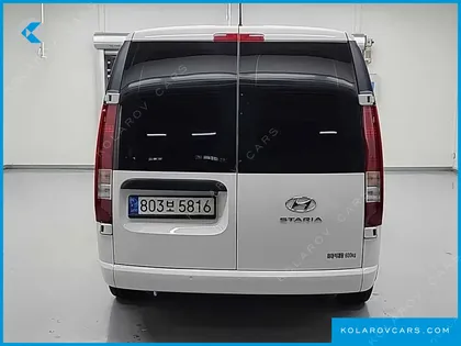 HYUNDAI STARIA CARGO 5-SEATER