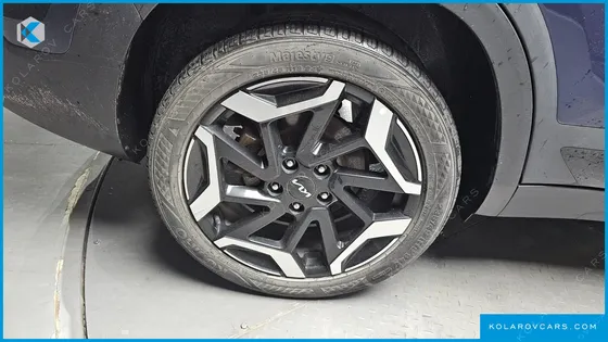 KIA SELTOS GASOLINE 1.6 TURBO 2WD