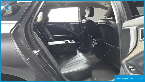 KIA K8 2.5 GASOLINE 2WD