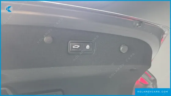 KIA K8 2.5 GASOLINE 2WD