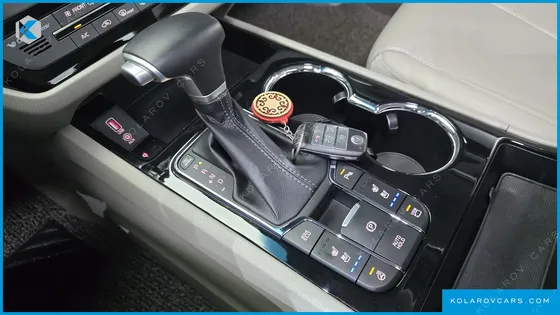 KIA CARNIVAL 9-SEATER NOBLESSE SPECIAL