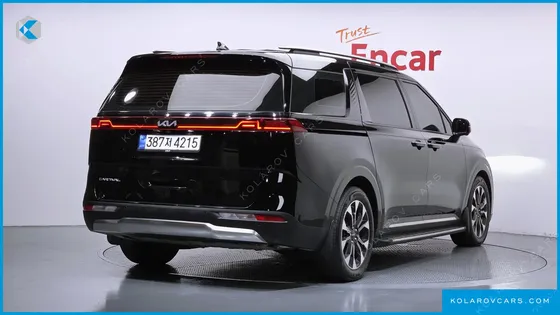 KIA CARNIVAL DIESEL 7-SEATER SIGNATURE