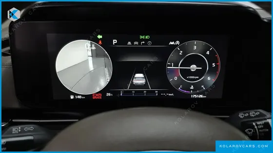 KIA CARNIVAL DIESEL 7-SEATER SIGNATURE