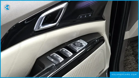 KIA CARNIVAL DIESEL 7-SEATER SIGNATURE