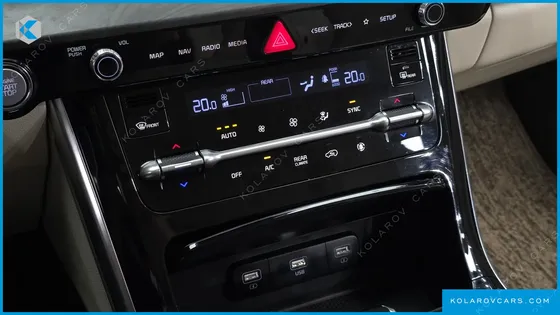 KIA CARNIVAL DIESEL 7-SEATER SIGNATURE
