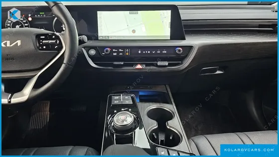 KIA K8 2.5 GASOLINE 2WD