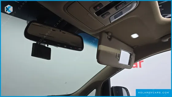 KIA CARNIVAL 7-SEATER LIMOUSINE