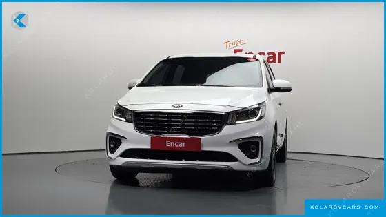 KIA CARNIVAL 9-SEATER LUXURY