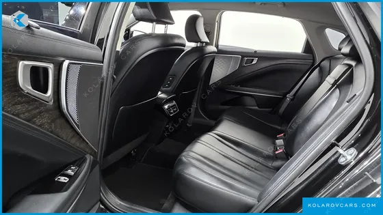 KIA K8 2.5 GASOLINE 2WD