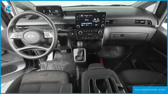 HYUNDAI STARIA CARGO 3-SEATER