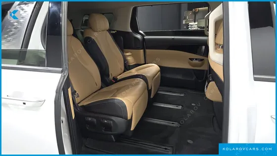 KIA CARNIVAL DIESEL 7-SEATER NOBLESSE