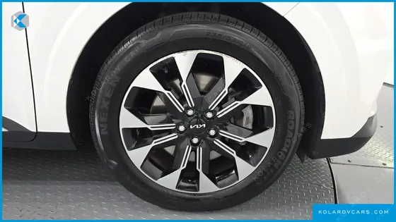 KIA CARNIVAL DIESEL 7-SEATER NOBLESSE