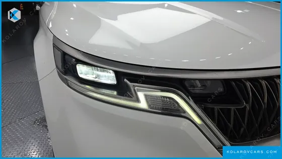 KIA CARNIVAL DIESEL 7-SEATER NOBLESSE