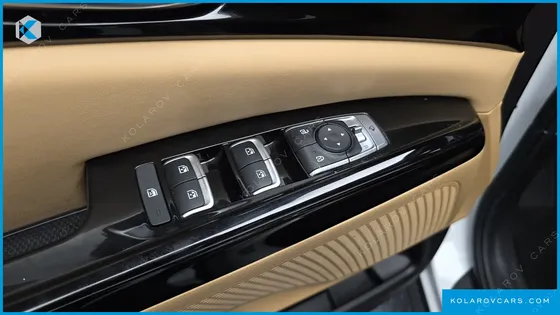 KIA CARNIVAL DIESEL 7-SEATER NOBLESSE