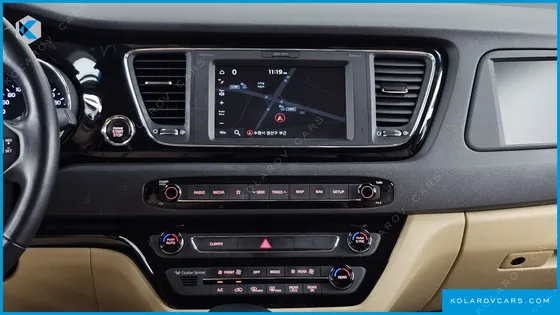 KIA CARNIVAL 9-SEATER HI-LIMOUSINE