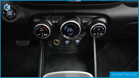 HYUNDAI VENUE 1.6 MODERN