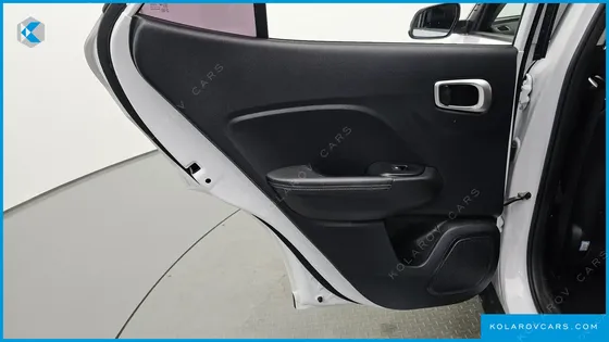 HYUNDAI VENUE 1.6 MODERN