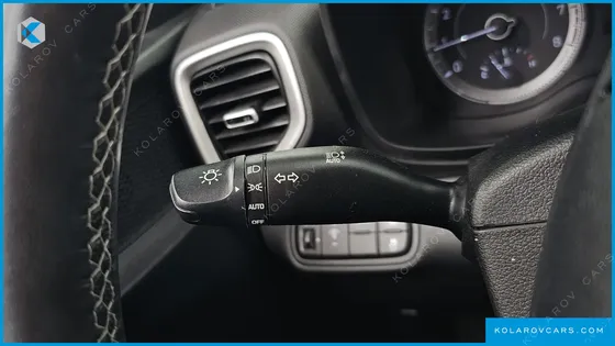 HYUNDAI VENUE 1.6 MODERN