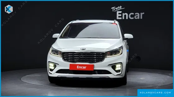 KIA CARNIVAL 7-SEATER LIMOUSINE