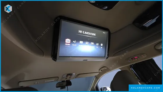 KIA CARNIVAL 9-SEATER HI-LIMOUSINE