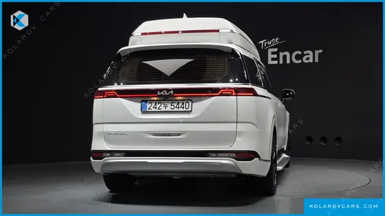 KIA CARNIVAL GASOLINE 7-SEATER HI-LIMOUSINE