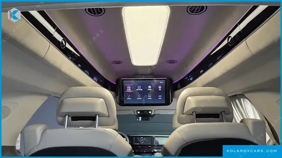 KIA CARNIVAL GASOLINE 7-SEATER HI-LIMOUSINE