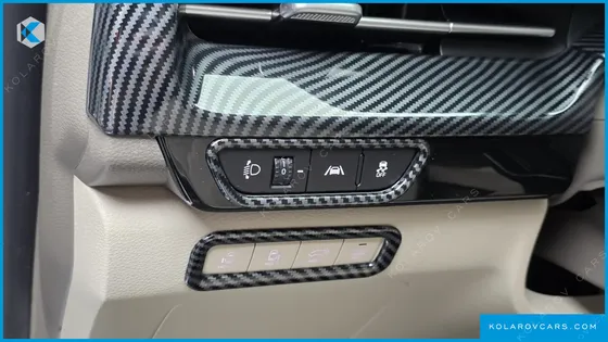 KIA CARNIVAL GASOLINE 7-SEATER HI-LIMOUSINE
