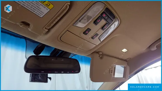 KIA CARNIVAL 9-SEATER HI-LIMOUSINE