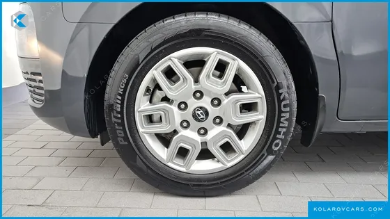 HYUNDAI STARIA L3.5 CARGO 3-SEATER