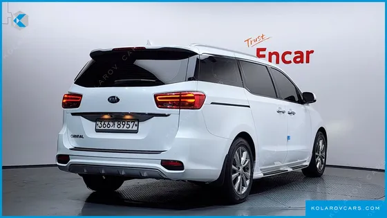 KIA CARNIVAL 9-SEATER NOBLESSE SPECIAL