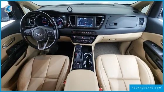 KIA CARNIVAL 9-SEATER NOBLESSE SPECIAL